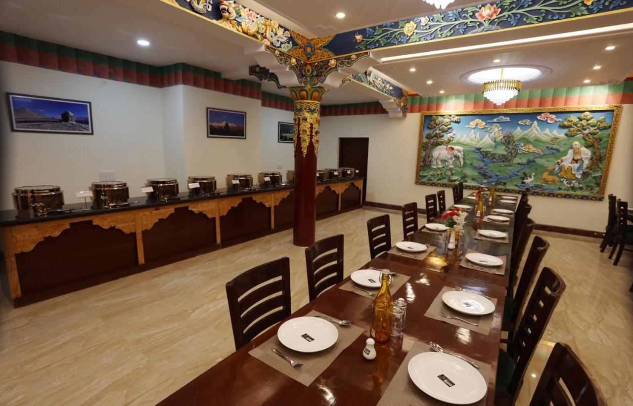 Hotel The Grand Khasdan Лех Экстерьер фото